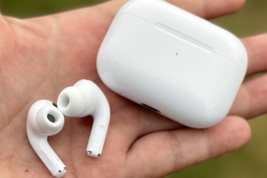 apple airpods