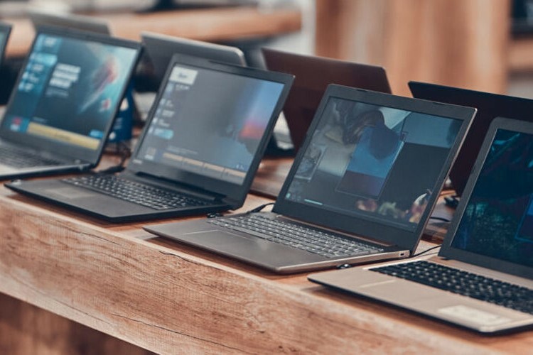 Laptop oferta